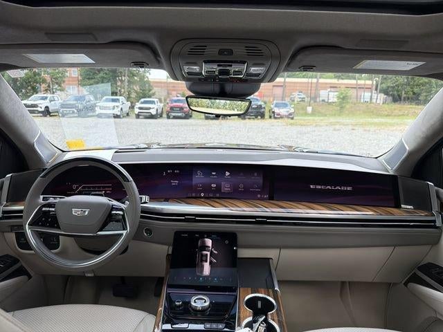 2025 Cadillac Escalade Sport Platinum