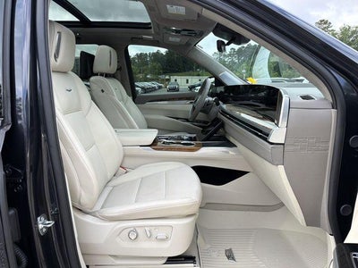 2025 Cadillac Escalade Sport Platinum