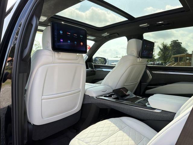 2025 Cadillac Escalade Escalade-V