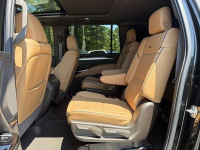 2025 Cadillac Escalade ESV Premium Luxury