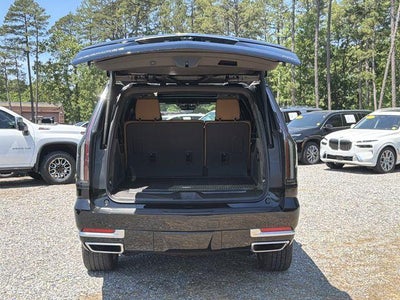 2025 Cadillac Escalade ESV Premium Luxury