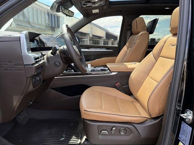 2025 Cadillac Escalade ESV Premium Luxury