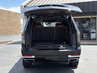 2025 Cadillac Escalade ESV Premium Luxury