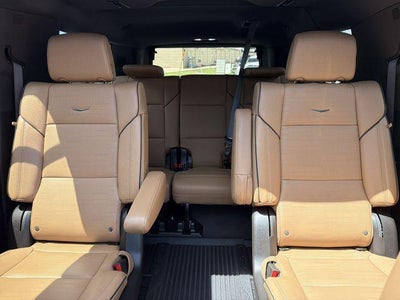 2025 Cadillac Escalade ESV Premium Luxury