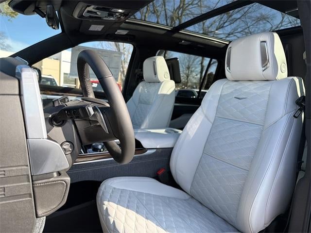 2026 Cadillac Escalade ESV Platinum Luxury