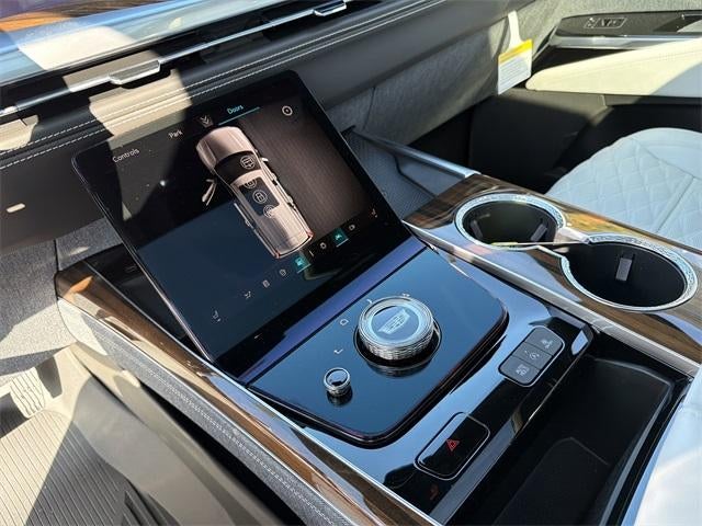 2026 Cadillac Escalade ESV Platinum Luxury