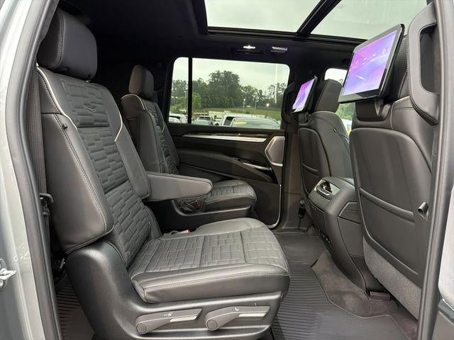 2026 Cadillac Escalade ESV Platinum Luxury