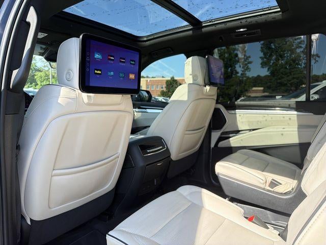 2025 Cadillac Escalade ESV Sport
