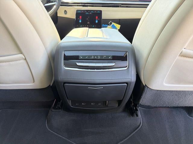 2025 Cadillac Escalade ESV Sport