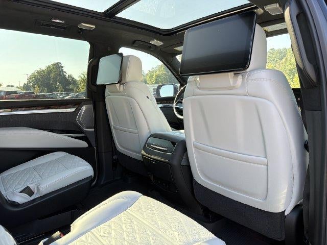 2026 Cadillac Escalade ESV Platinum Sport
