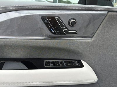 2026 Cadillac ESCALADE IQ Luxury