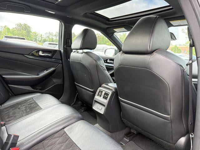 2023 Nissan Maxima SR