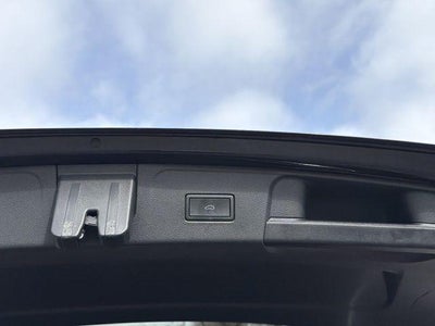 2023 Volkswagen Atlas 3.6L V6 SEL Premium R-Line