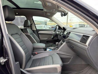 2023 Volkswagen Atlas 3.6L V6 SEL Premium R-Line