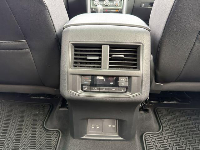 2023 Volkswagen Atlas 3.6L V6 SEL Premium R-Line