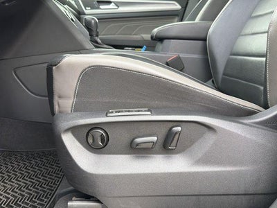 2023 Volkswagen Atlas 3.6L V6 SEL Premium R-Line