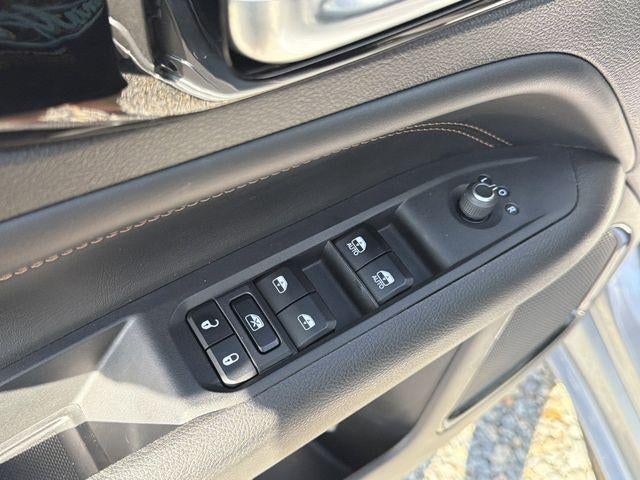 2023 Jeep Compass (RED) Edition
