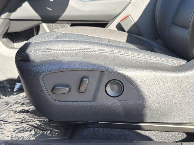 2024 Chevrolet Equinox EV LT