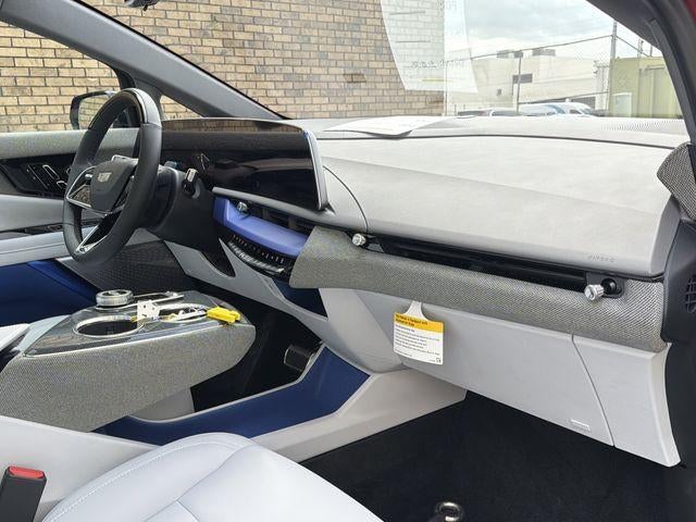 2026 Cadillac OPTIQ Luxury