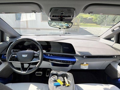 2026 Cadillac OPTIQ Luxury