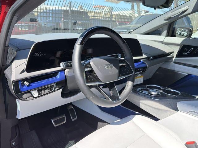 2026 Cadillac OPTIQ Luxury