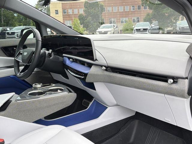 2026 Cadillac OPTIQ Luxury