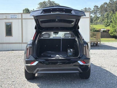 2026 Cadillac OPTIQ Luxury