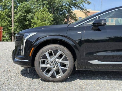 2026 Cadillac OPTIQ Luxury