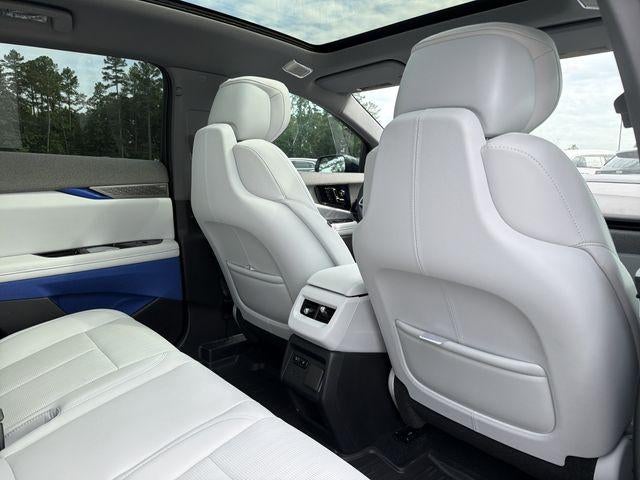 2026 Cadillac OPTIQ Premium Luxury