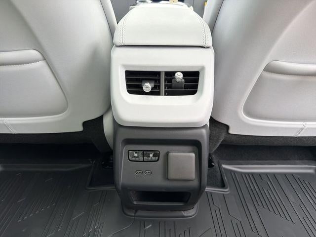 2026 Cadillac OPTIQ Premium Luxury