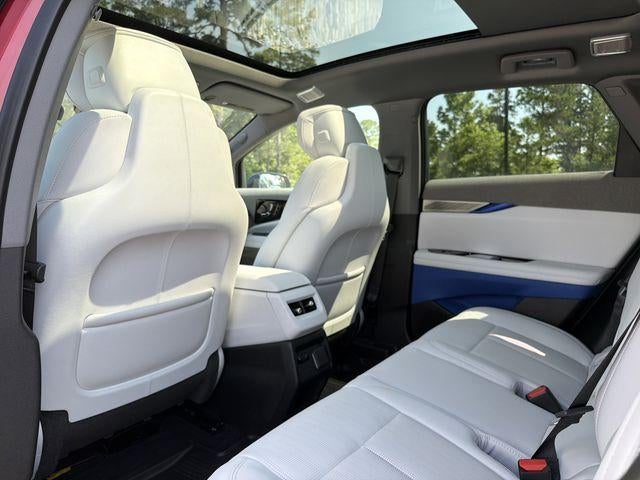 2026 Cadillac OPTIQ Premium Luxury
