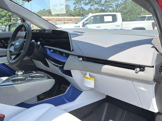 2026 Cadillac OPTIQ Premium Luxury