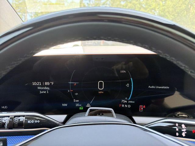 2026 Cadillac OPTIQ Premium Luxury