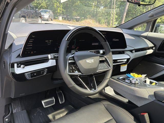 2026 Cadillac OPTIQ Premium Luxury
