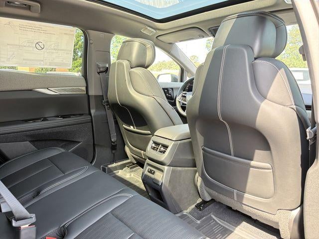 2026 Cadillac OPTIQ Premium Luxury