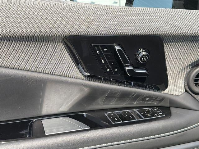 2026 Cadillac OPTIQ Premium Luxury