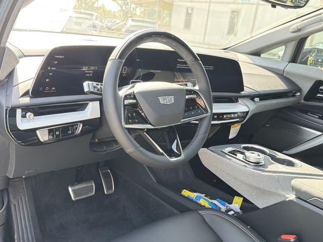 2026 Cadillac OPTIQ Sport - Photo 10