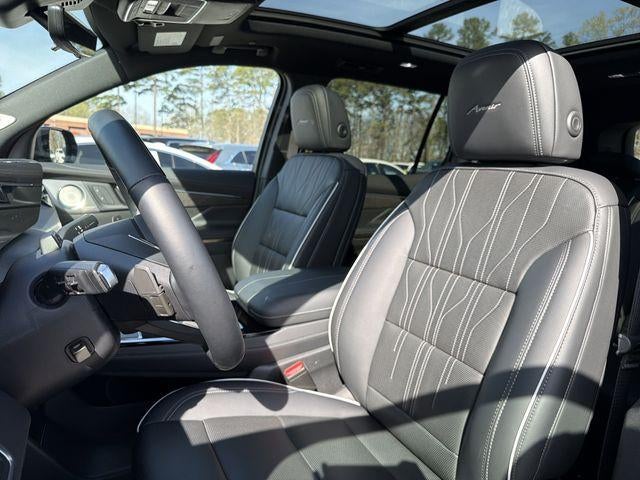 2025 Buick Enclave Avenir