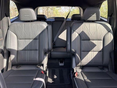2025 Buick Enclave Avenir