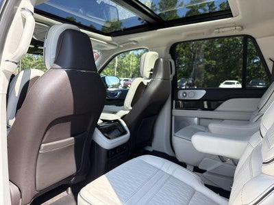 2024 Lincoln Navigator L Black Label