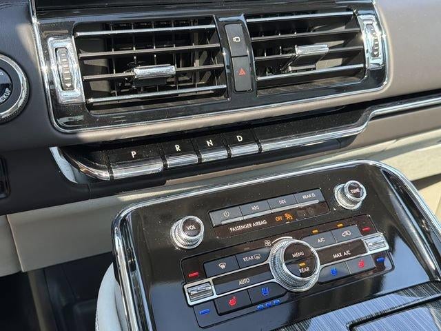 2024 Lincoln Navigator L Black Label