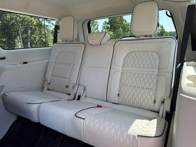 2024 Lincoln Navigator L Black Label