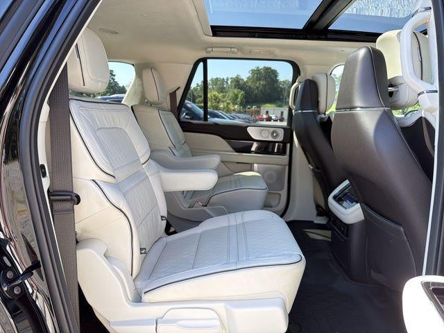 2024 Lincoln Navigator L Black Label