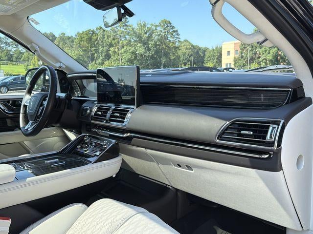 2024 Lincoln Navigator L Black Label