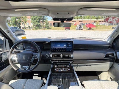2024 Lincoln Navigator L Black Label