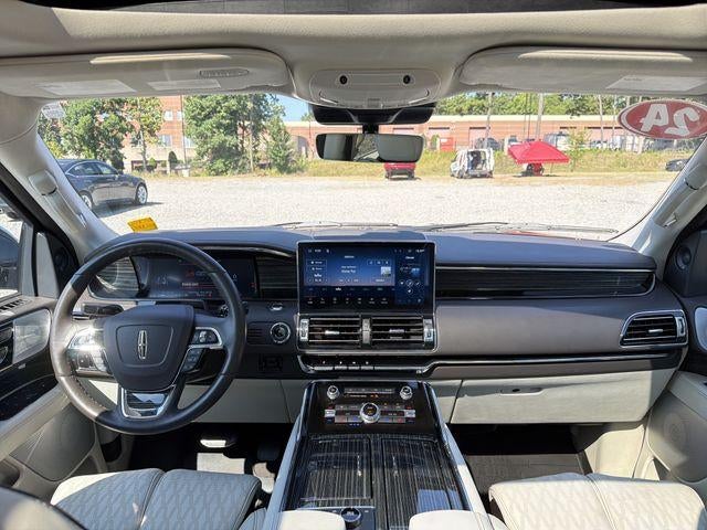 2024 Lincoln Navigator L Black Label