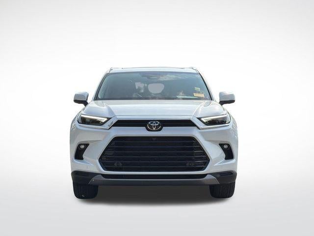 2026 Toyota Grand Highlander LE