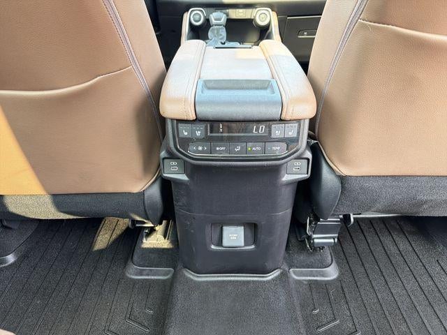 2026 Toyota Grand Highlander LE