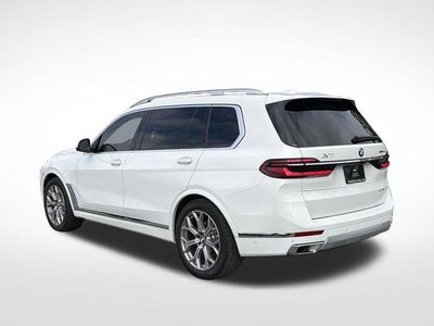 2025 BMW X7 xDrive40i
