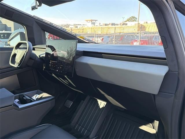 2025 Tesla Cybertruck Base